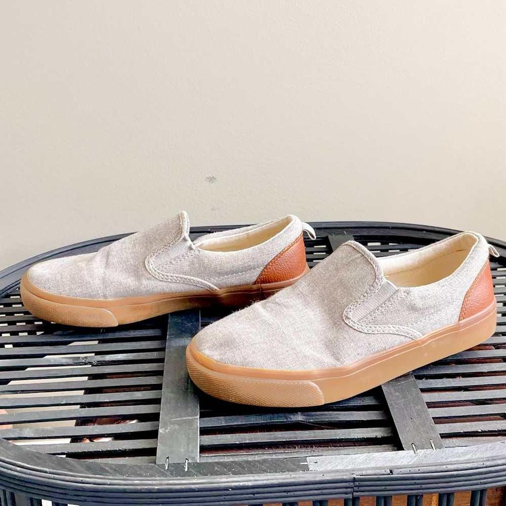 Old Navy Oatmeal Tan Denim Style Slip Ons - Picture 6 of 7
